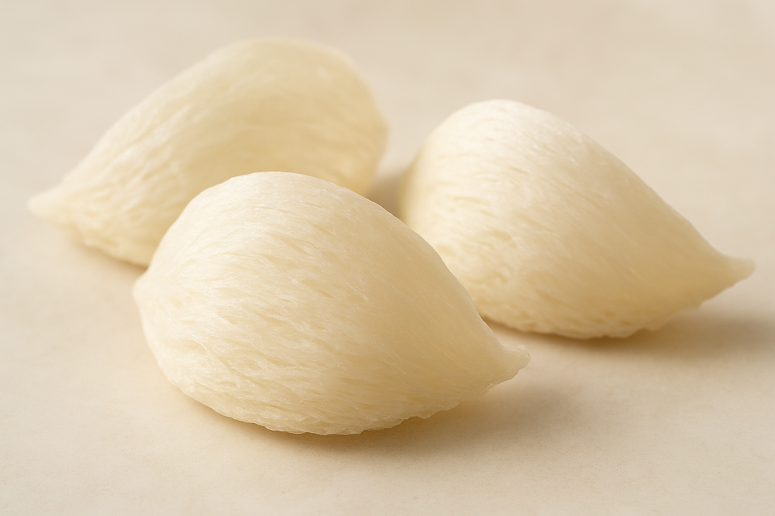 Clean uniform Indonesian dried white bird's nests